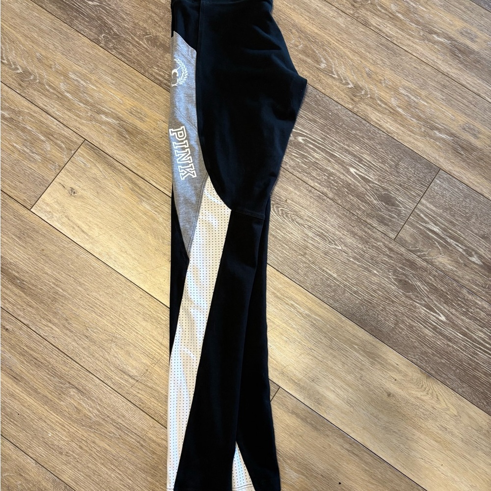 Victoria's Secret PINK Yoga Leggings - Black and Gray